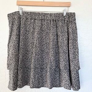 Madewell Black and White Floral Skater Skirt